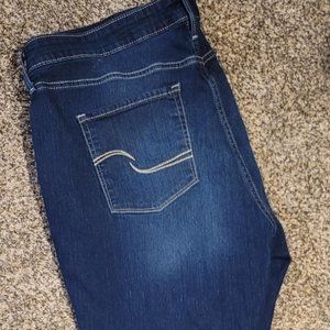 Plus Size Women's Capri Jeans. Like New!
